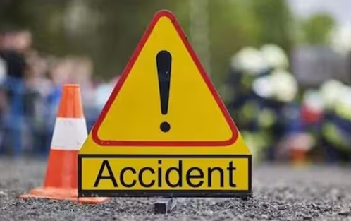 महाराष्ट्र के रायगढ़ में सड़क हादसा, निजी बस पलटने से 5 लोगों की मौत, 27 लोग घायल