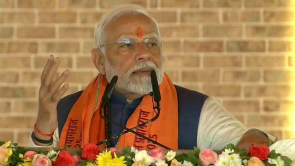 महाकुंभ मेला सांस्कृतिक एकता का महायज्ञ. प्रयागराज में बोले PM नरेंद्र मोदी