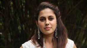 कनाडा की अभिनेत्री रान्या राव करोड़ों के सोने की तस्करी में गिरफ्तार