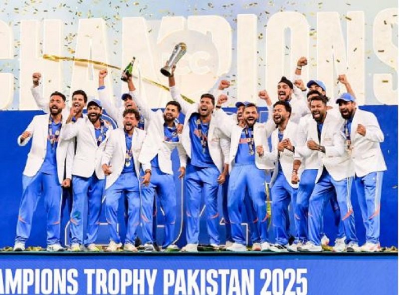 टीम इंडिया पर पैसों की बरसात, चैंपियंस ट्रॉफी पर किया कब्जा, तो BCCI ने लुटाए करोड़ों