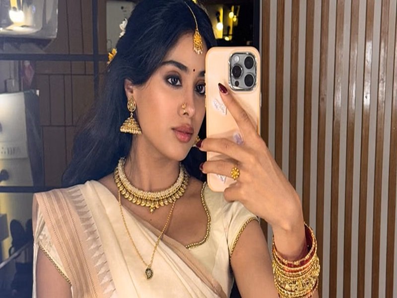 जान्हवी ने तमिल और मलयाली फैंस को दिया विशु और पुथांडु की शुभकामनाएं