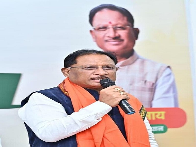 मुख्यमंत्री साय ने एम्बुलेंस और राष्ट्रीय बैंक शाखा शीघ्र खोलने का दिया आश्वासन