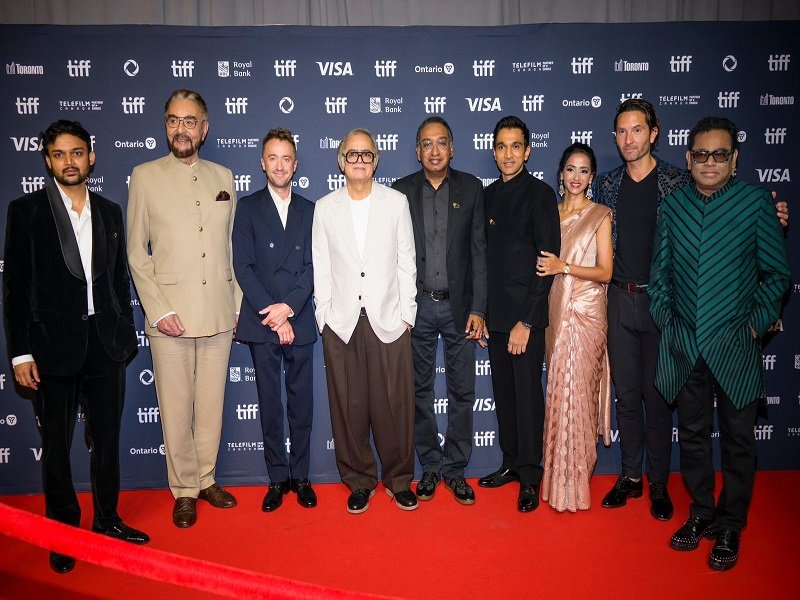 भारतीय सिनेमा के लिए गौरवपूर्ण क्षण, ‘गांधी’ ने टोरंटो में मचाया धमाल