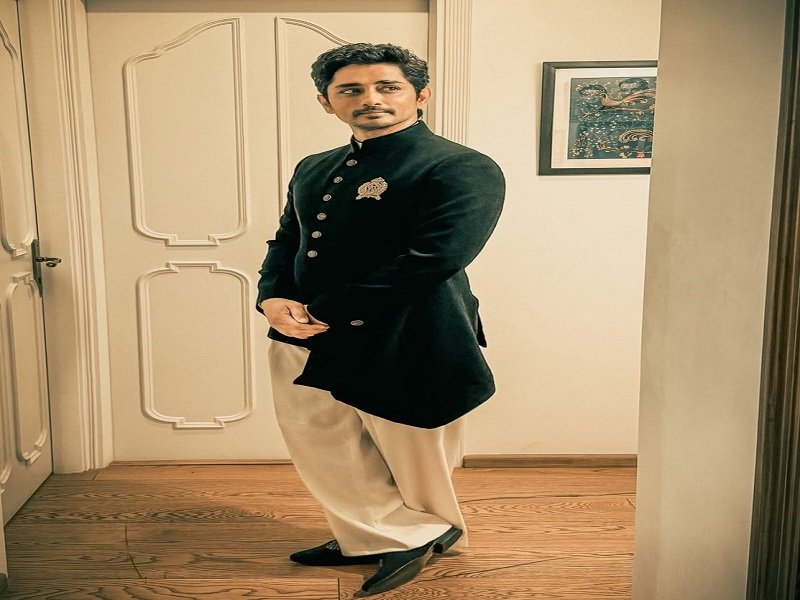 नेटफ्लिक्स फैमिली ड्रामा के लीड रोल में नजर आएंगे सिद्धार्थ