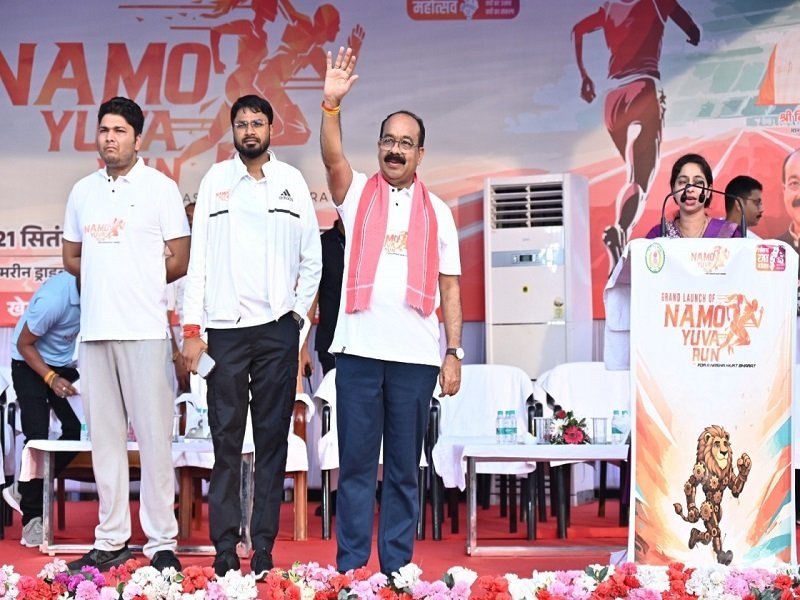 उप मुख्यमंत्री ने झंडा लहराकर ‘नमो युवा रन’ का किया आगाज