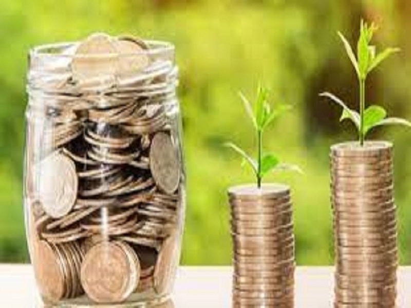 अमीर बनने के लिए अपनाएं ये वास्तु टिप्स, दूर होगा आर्थिक संकट