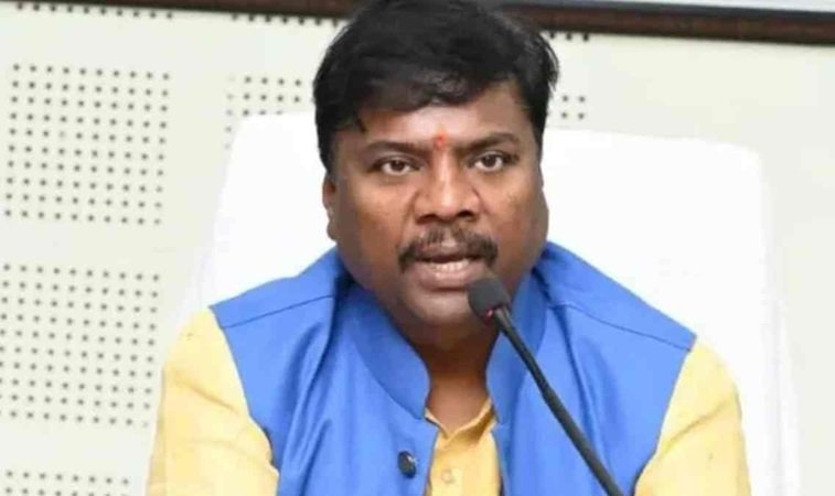 धान खरीदी पर कांग्रेस की मांग को मंत्री केदार कश्यप का करारा जवाब