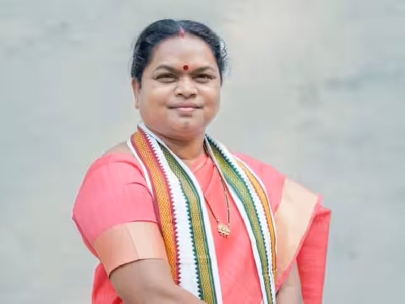 फूलो देवी नेताम ने दाखिल किया राज्यसभा के लिये नामांकन…!