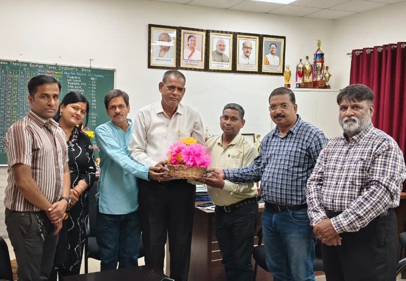 श्रवण यदु बने स्वामी आत्मानंद शहीद स्मारक स्कूल प्रबंधन समिति के अध्यक्ष