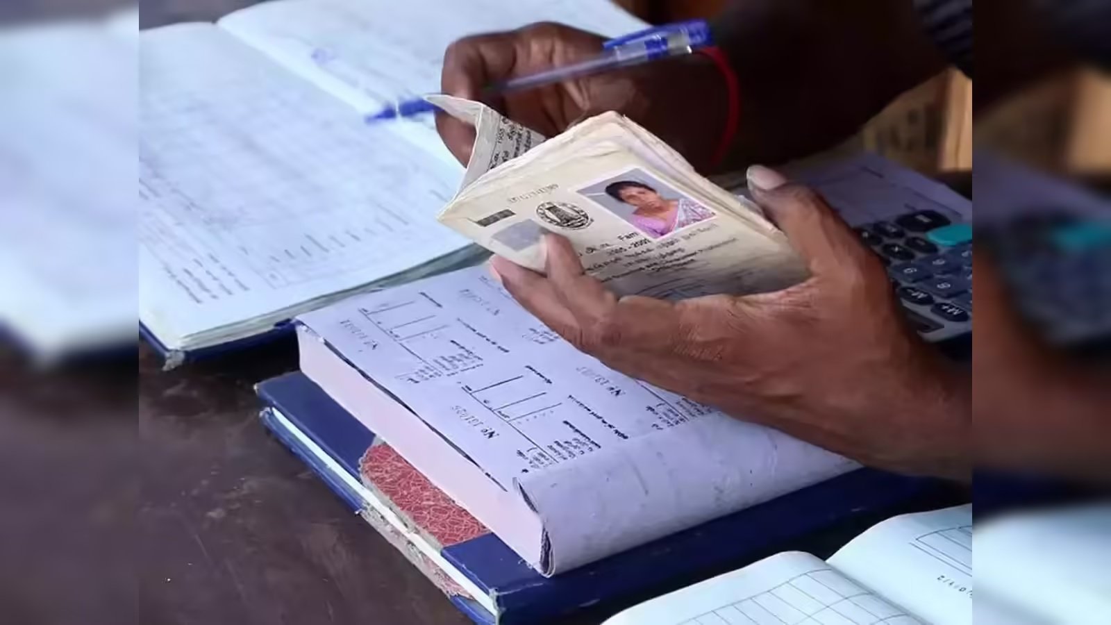 राशन कार्ड के नियमों में बदलाव? आवेदन के साथ मांगी जा रही हैं 40 तरह की जानकारियां