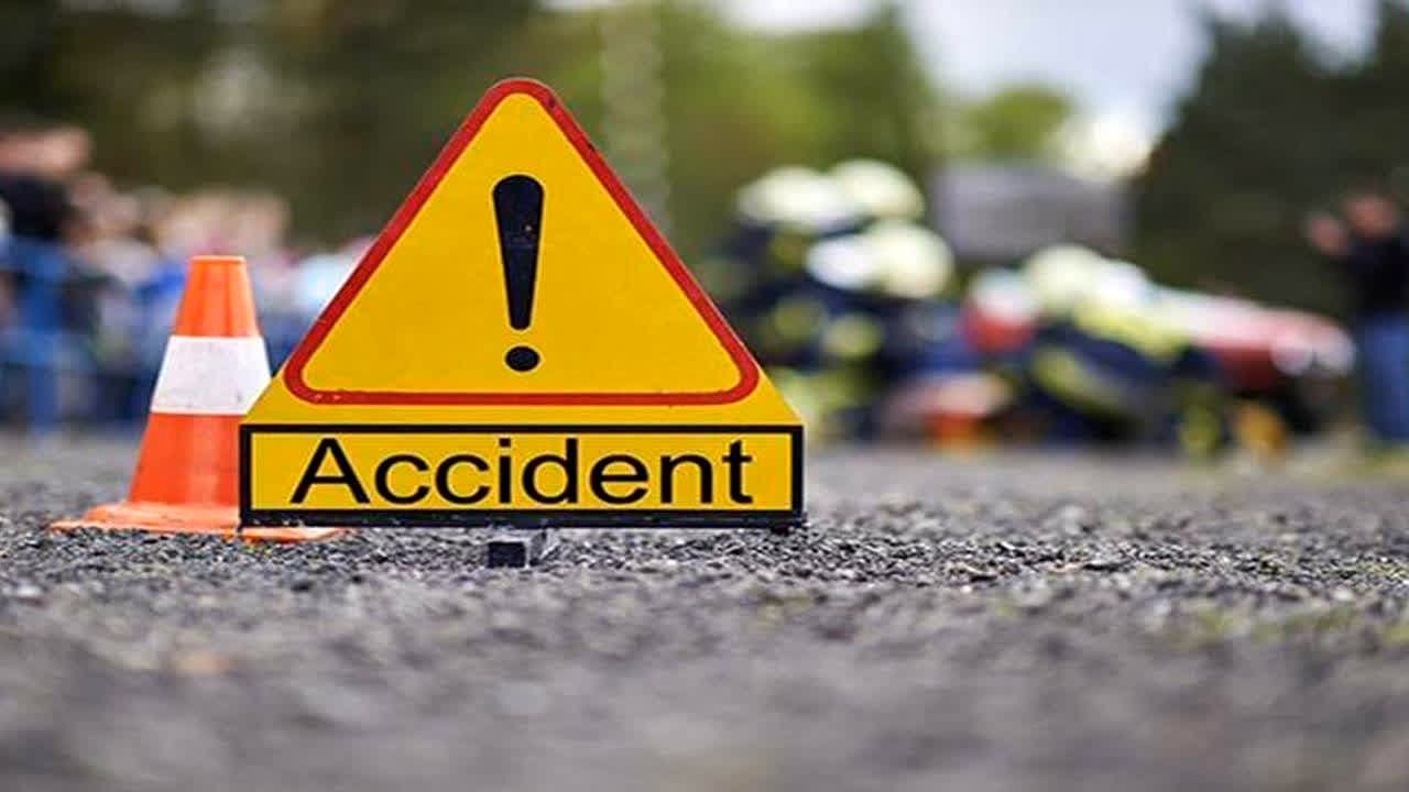 छत्तीसगढ़ में भीषण सड़क हादसा, 7 लोगों की दर्दनाक मौत; हादसे का मंजर देख कांप उठे लोग