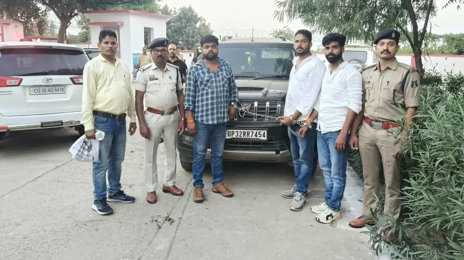 रायपुर पुलिस की बड़ी कार्रवाई, 12 घंटे में मिर्जापुर से तीन संदिग्ध हिरासत में