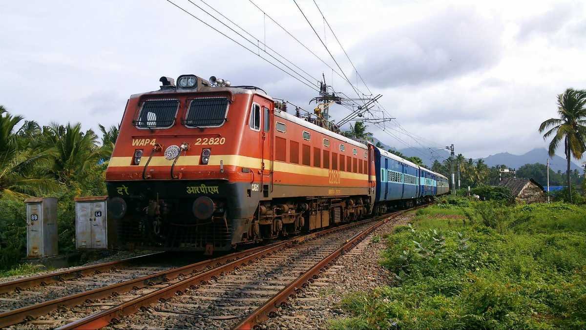 मध्य रेलवे में ट्रैफिक ब्लॉक, SECR की ट्रेनें प्रभावित