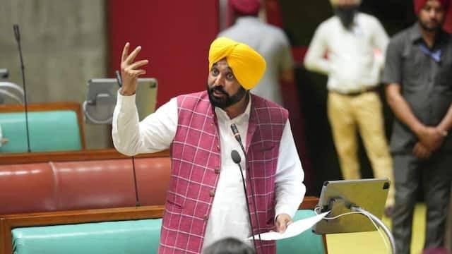 AAP ने जारी की 40 उम्मीदवारों की पहली सूची, भगवंत मान फिर धुरी से लड़ेंगे चुनाव